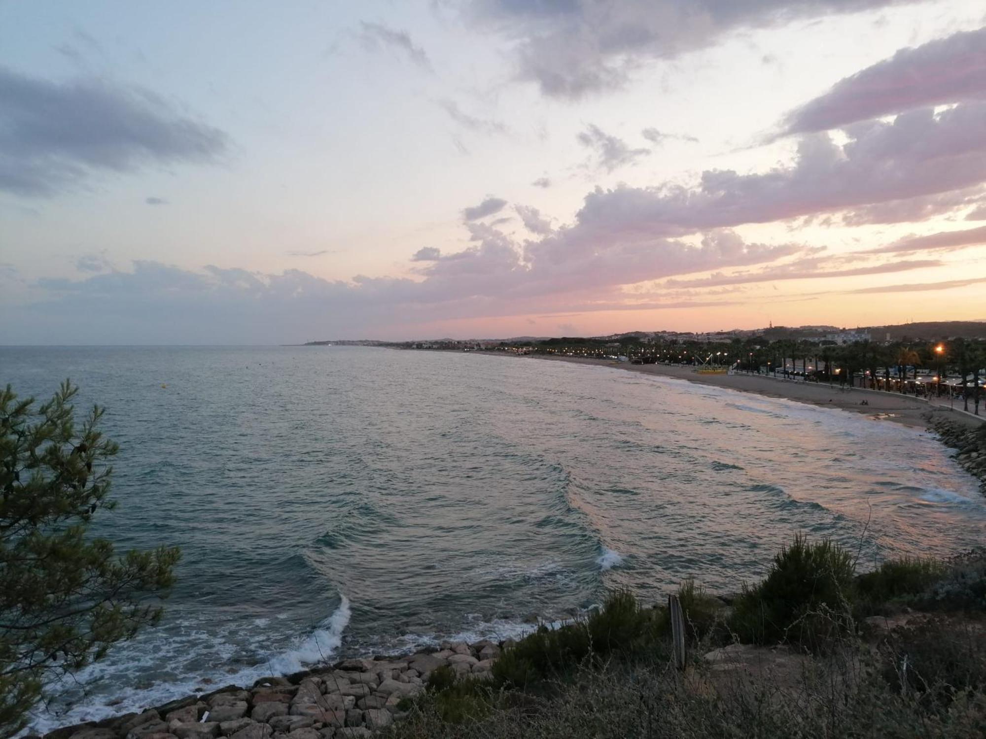Lluna Beach Bara Roda de Bará Dış mekan fotoğraf